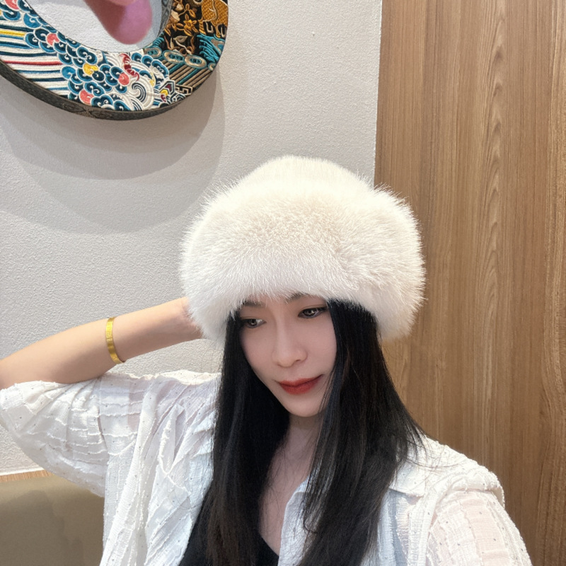 New style Mongolian hat plush hat for women, thickened and warm, fashionable fisherman hat, windproof and cold-proof hat