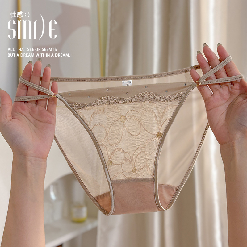 Xiaohongshu’s latest fashion low-waist hot diamond mesh women’s thin strap quick-drying breathable lace underwear wholesale
