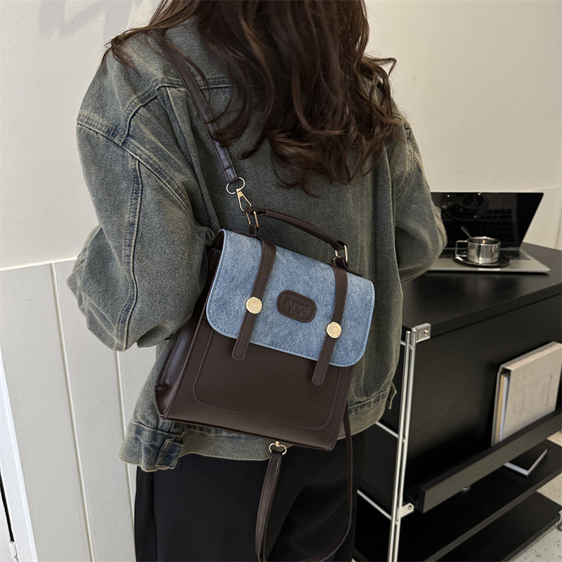 Niche design bag autumn new backpack women's handbag Korean style casual outing travel backpack