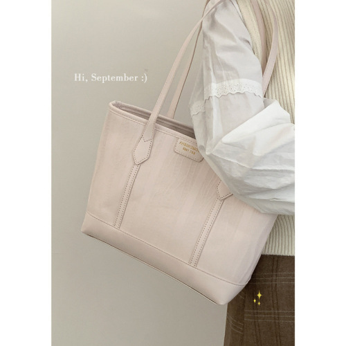 Korean version versatile large-capacity commuter bag for women 2024 new fashion tote bag high-quality texture shoulder bag