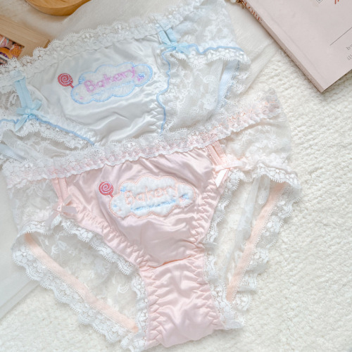 Letter embroidered hip lifting breathable quick-drying milk silk lace Japanese style mid-waist triangle pure cotton crotch underwear for girls