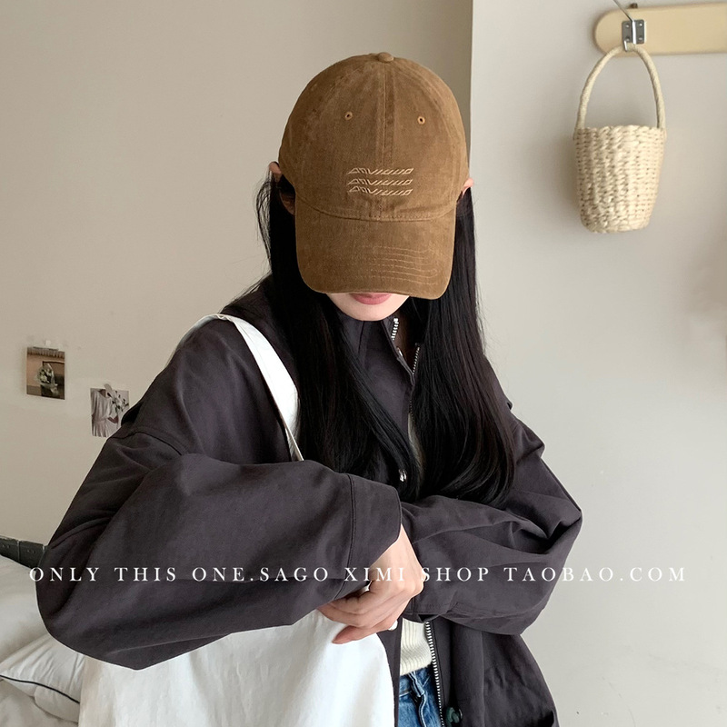 New coffee color letter peaked cap for women, Korean style casual and versatile soft top embroidered baseball cap for men, autumn and winter couple hats