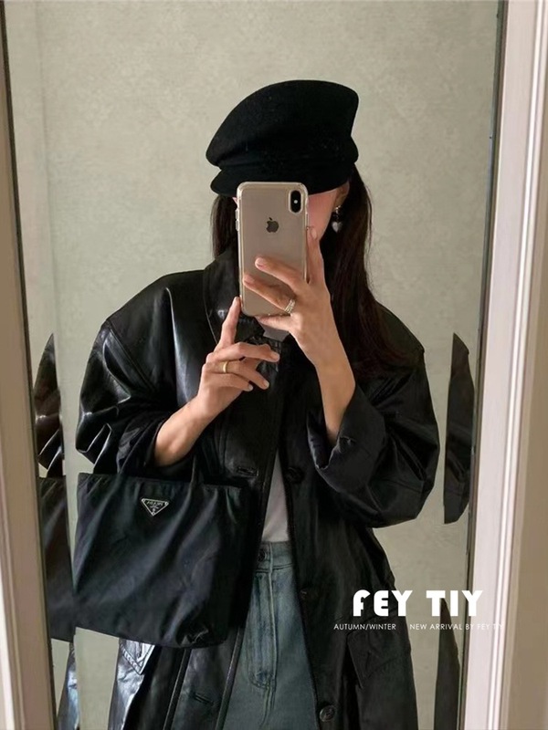 Australian 100% wool beret fever same style autumn and winter black versatile knight hat ladies newsboy hat