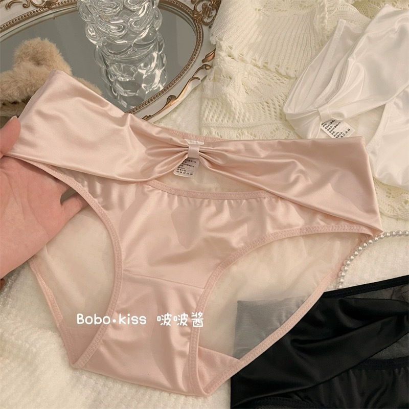 Summer thin sexy pure lust style satin underwear for girls pure cotton crotch 2024 new style mid-waist comfortable women's triangle
