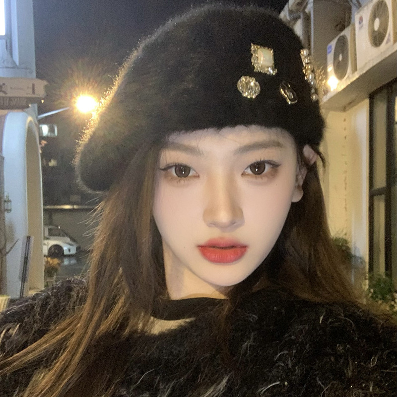 Luxi handmade rhinestone plush beret women's autumn and winter warm versatile beret black fashion painter hat