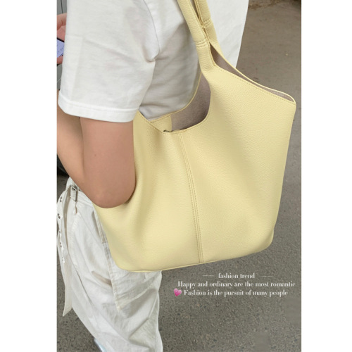 Korean style large-capacity underarm bag women's bag 2024 new summer vegetable basket bag soft surface simple shoulder tote bag