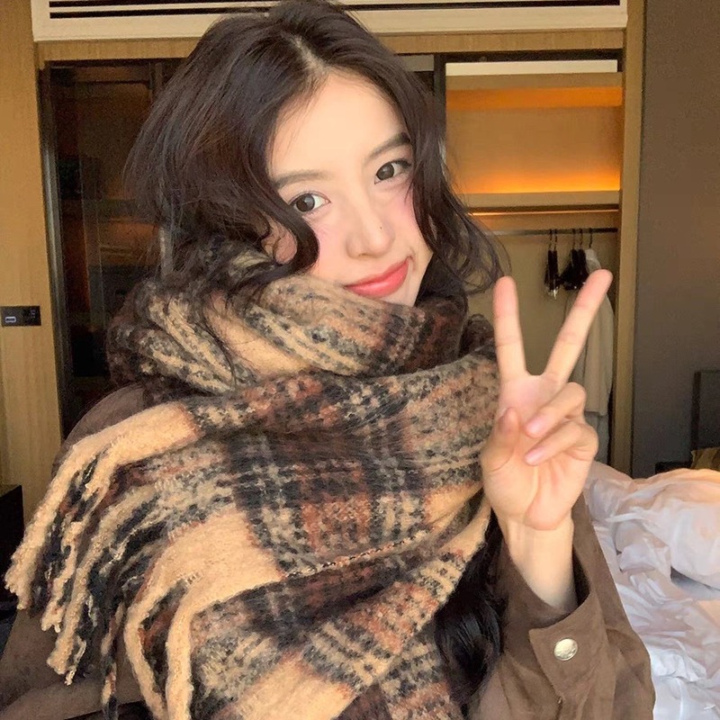 Winter new cross-border mohair scarf for women, versatile and high-end wear, hoop yarn scarf, European and American pure shawl