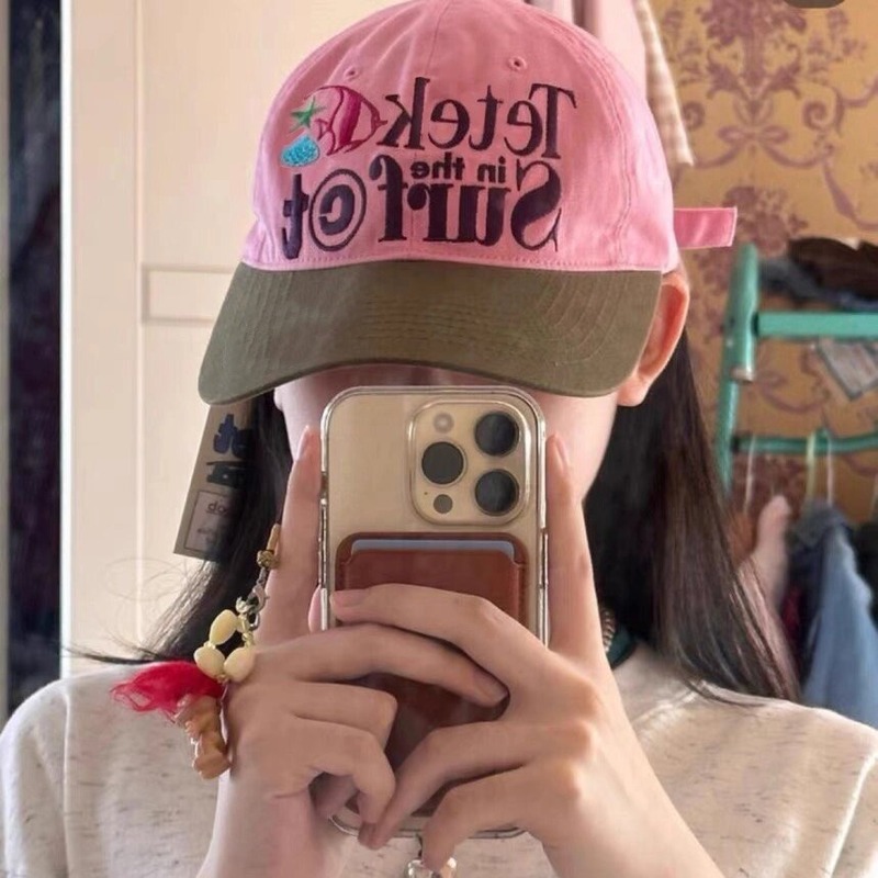 American retro West Coast style soft-top embroidered peaked cap for female ins bloggers with contrasting color visor baseball hat