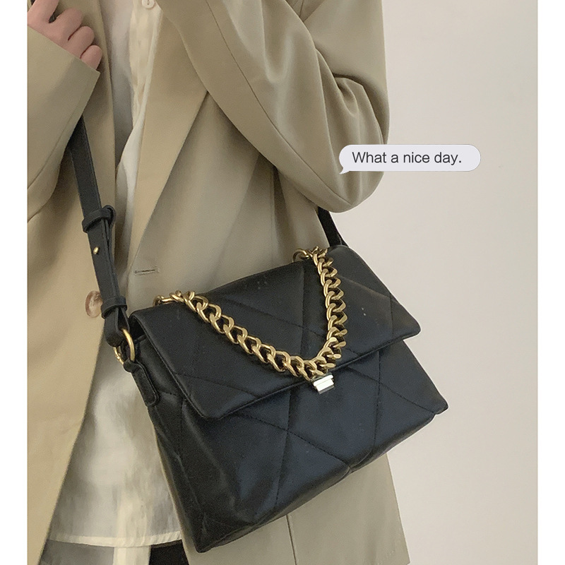 Large-capacity commuter bag women's new trendy fashion rhombus chain bag niche texture single shoulder crossbody bag