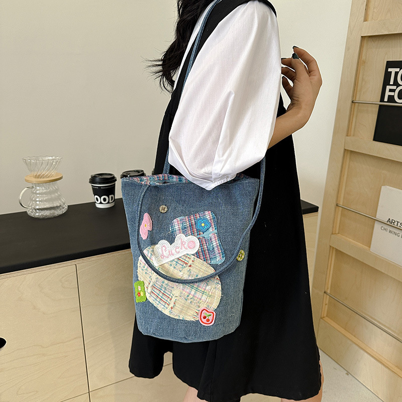 Hand-carrying denim bag women's Korean trendy fashion armpit bag 2024 spring and summer new style simple versatile shoulder bag