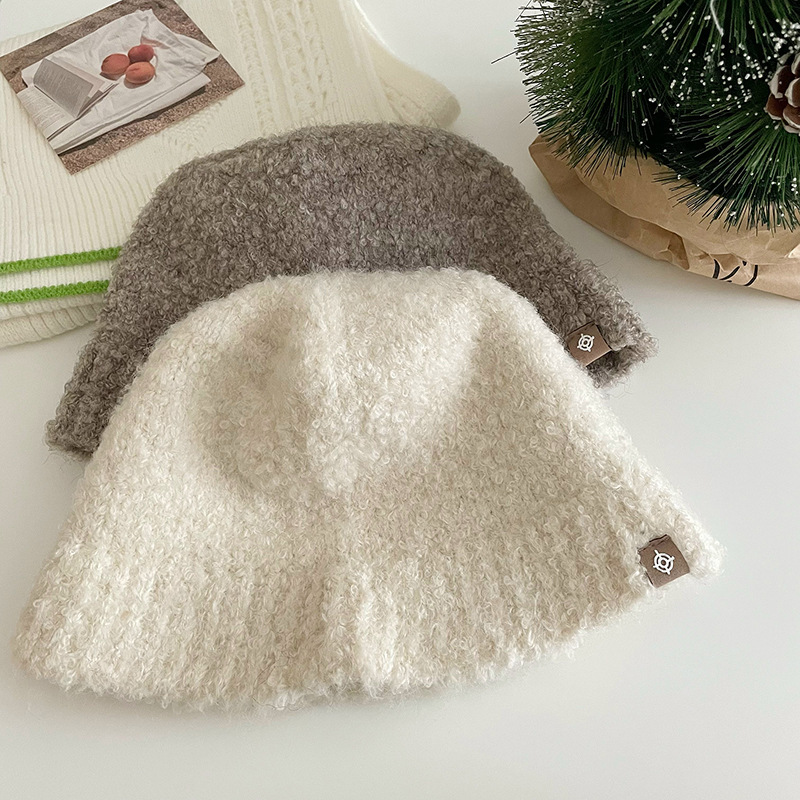 Soft and comfortable bucket hat solid color woolen hat women's winter warm and cold hat