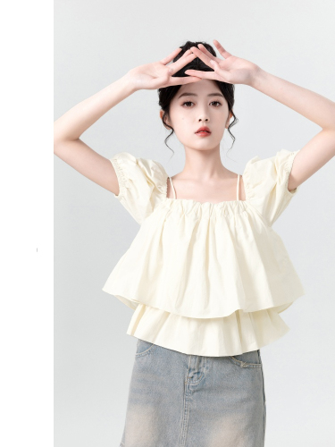 Apricot one-shoulder suspender puff-sleeved babydoll shirt for women summer 2024 new chic square-neck short-sleeved shirt and top