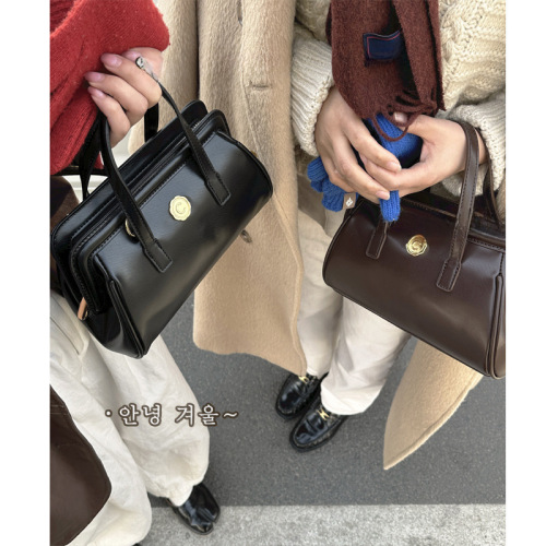 Retro simple doctor bag women's new Korean style portable clip bag niche crossbody bag