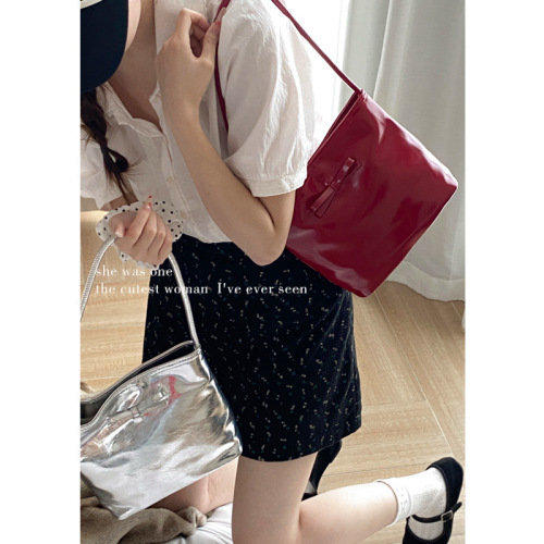 Casual bag summer women's versatile armpit bag 2024 new niche texture bucket bag simple shoulder bag