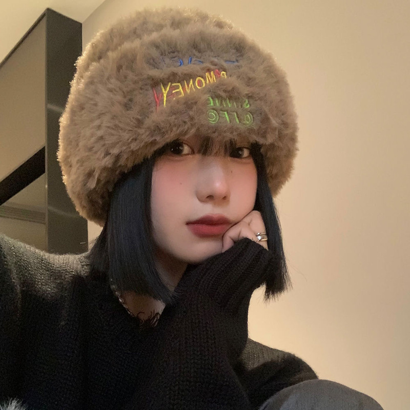 Furry knitted hat for women in autumn and winter Japanese style large head circumference thickened warm woolen hat Korean style face-showing small hat trendy