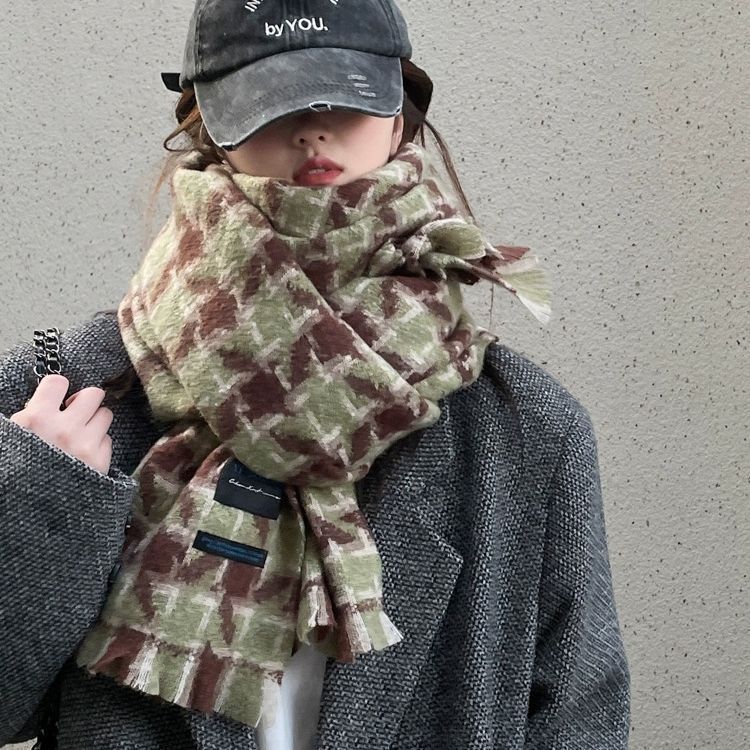 New houndstooth scarf for women in autumn and winter, Korean version, versatile and warm, student couple scarf, trendy, high-end, Korean trend