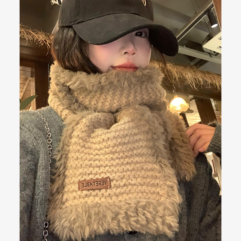 Winter new Maillard knitted scarf for women, high-end, versatile, thickened, cold-proof, windproof, warm, plush scarf, trendy