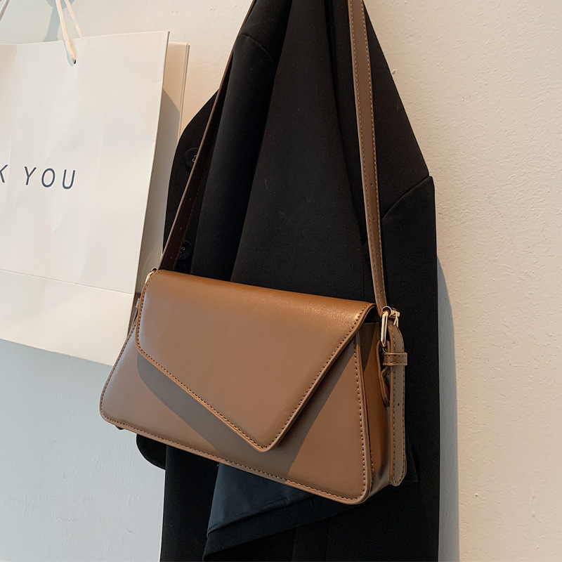 Summer small bag women's bag 2024 new trendy versatile crossbody bag this year's popular shoulder bag small square bag