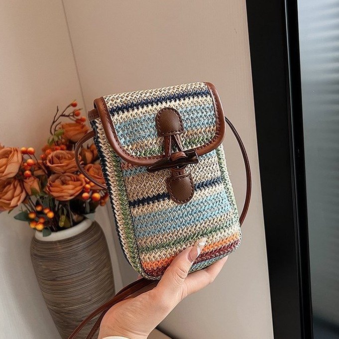 Wholesale straw woven bag women's crossbody 2024 summer new fashion niche design contrasting color mobile phone bag