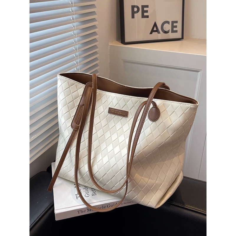 Bags for commuting to work, women's new high-end fashion Korean shoulder bag, large capacity, versatile handheld tote bag