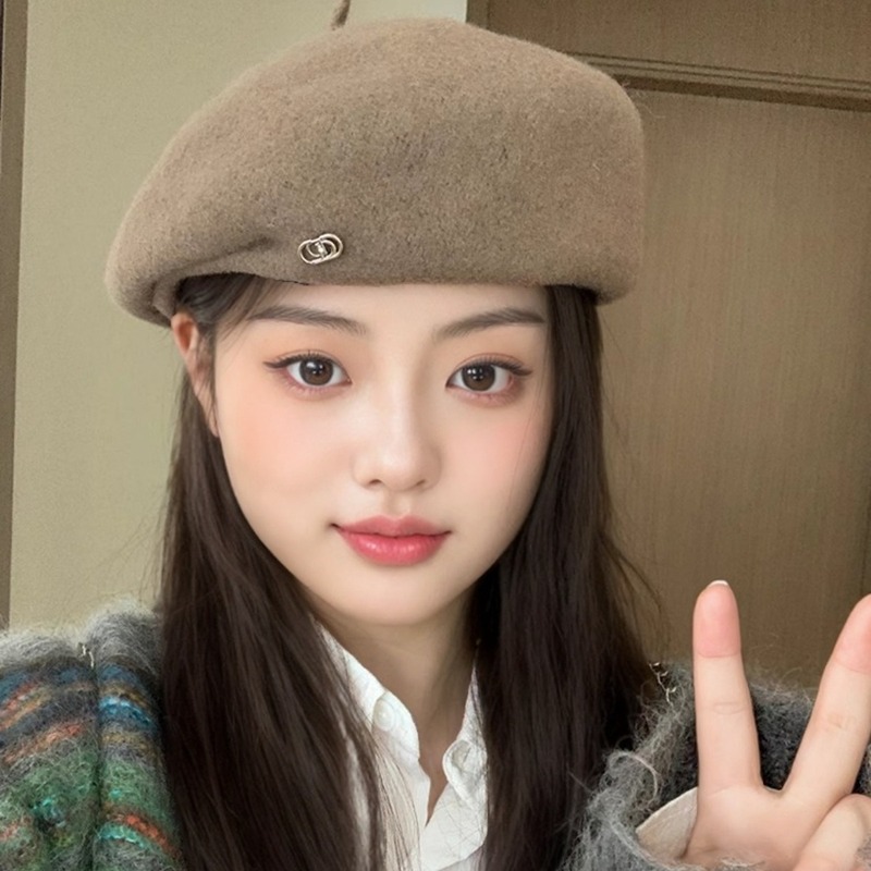 Beret 2024 new style high-end large head circumference female versatile painter hat showing face small Korean style hat