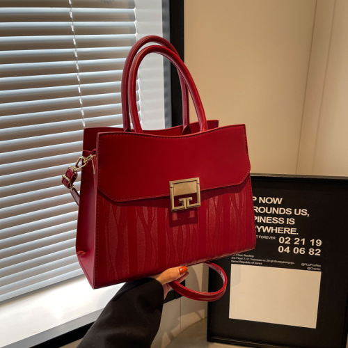 2024 New Women's Bag Fashion High-Quality Red Wedding Bag Versatile Shoulder Crossbody Bag Large Capacity Portable Tote Bag