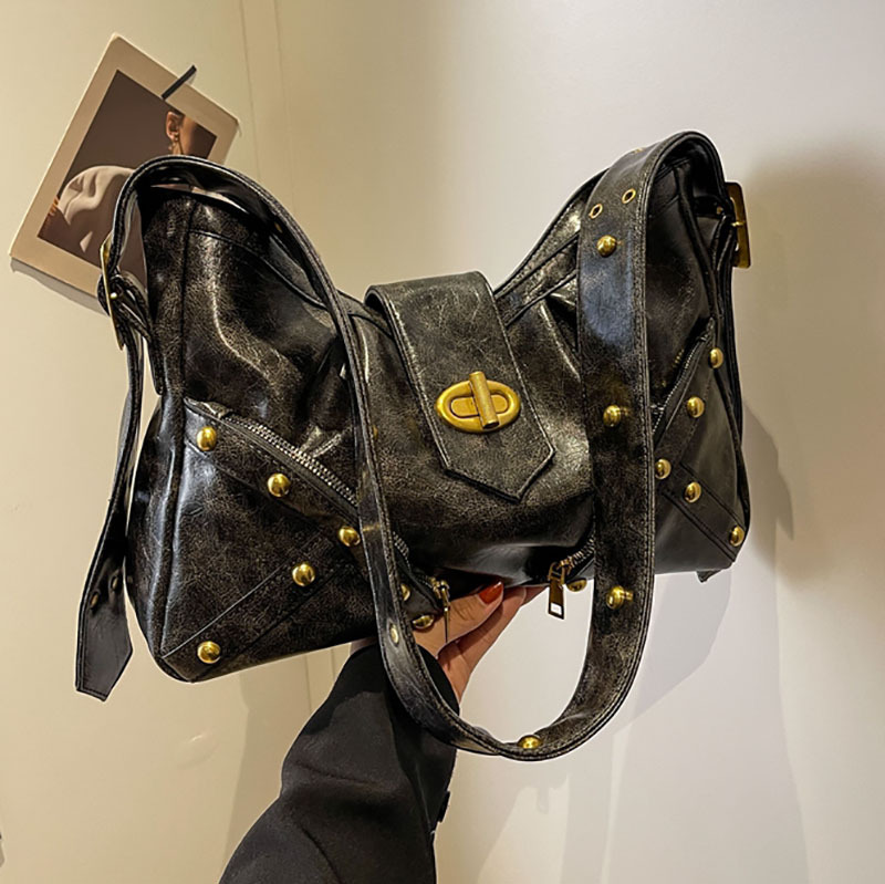 American motorcycle style armpit bag, retro high-end women's bag, new trendy and fashionable shoulder crossbody bag for women