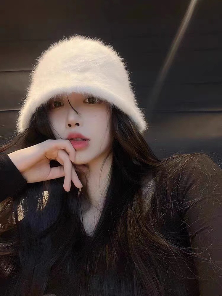 New plush fisherman hat for women in autumn and winter rabbit fur winter furry big head circumference showing face small bucket hat