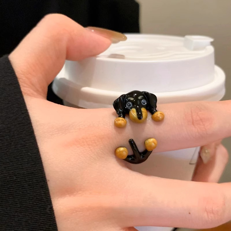 Childlike and cute black puppy ring, female niche design index finger ring, fashionable and personalized student bestie ring