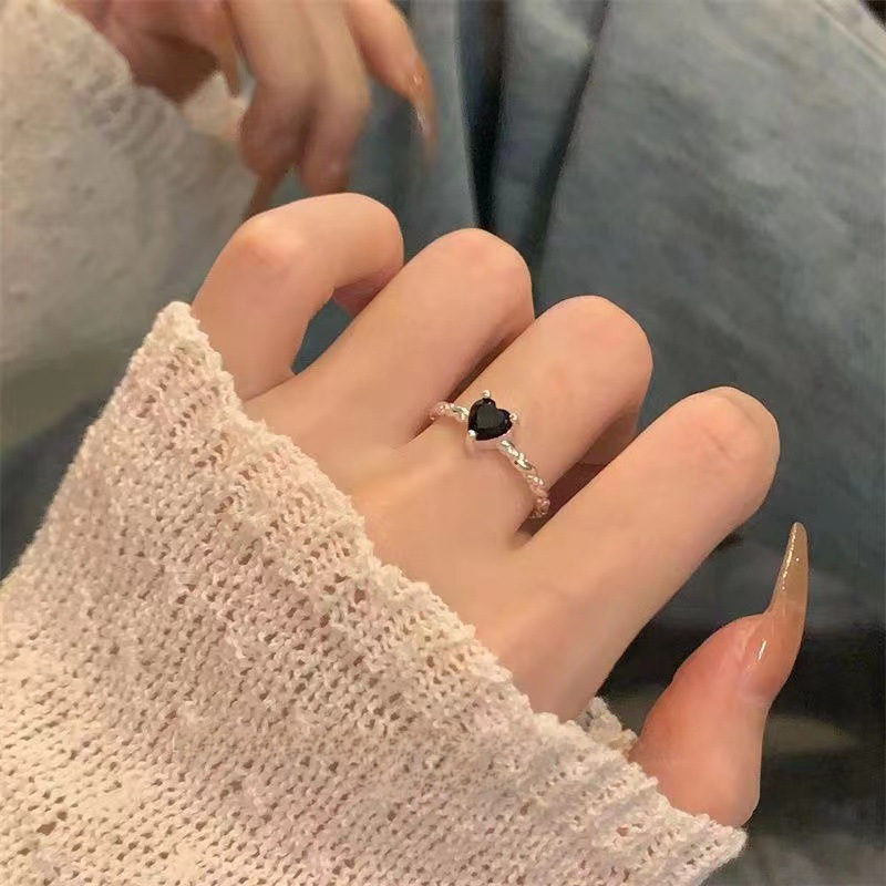 Korean style black love zircon ring for women ins niche design open adjustable ring fashionable and versatile index finger ring