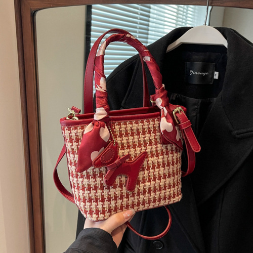 Wedding bag, high-quality small bag, women's bag, large capacity, new red envelope, portable bucket bag, wedding bride's crossbody bag