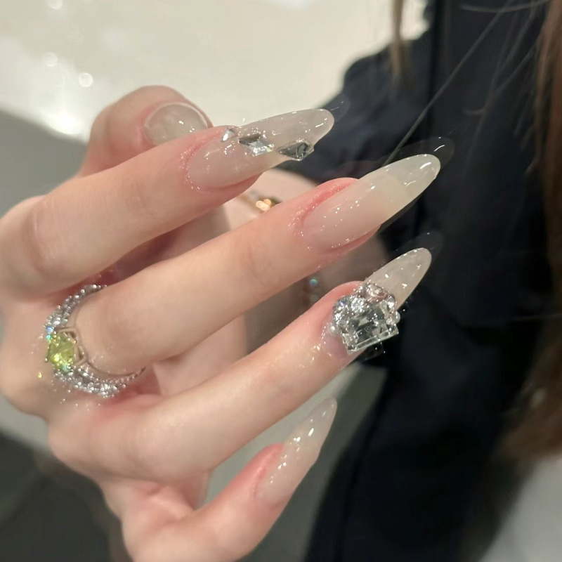 Li Xiaoying Wearing Nails [Real Shot] Purely Handmade Nail Art Wearing Nails Temperament Nude Color Ice Tea Pile of Diamond Nail Art Stickers