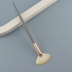 Fan-shaped highlight brush for eyes and nose brush Cangzhou sweep powder brush small fan-shaped soft-bristled makeup brush with soft bristles