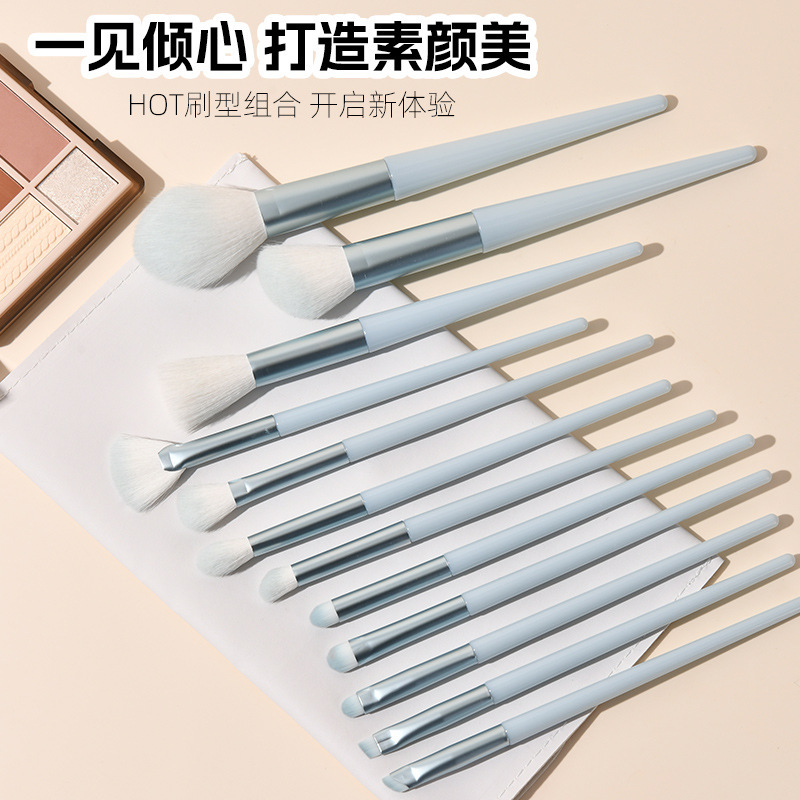 12-piece makeup brush set, contour brush, stippling blush brush, loose powder brush, eye shadow brush, eyeliner brush, eyebrow brush, blending brush