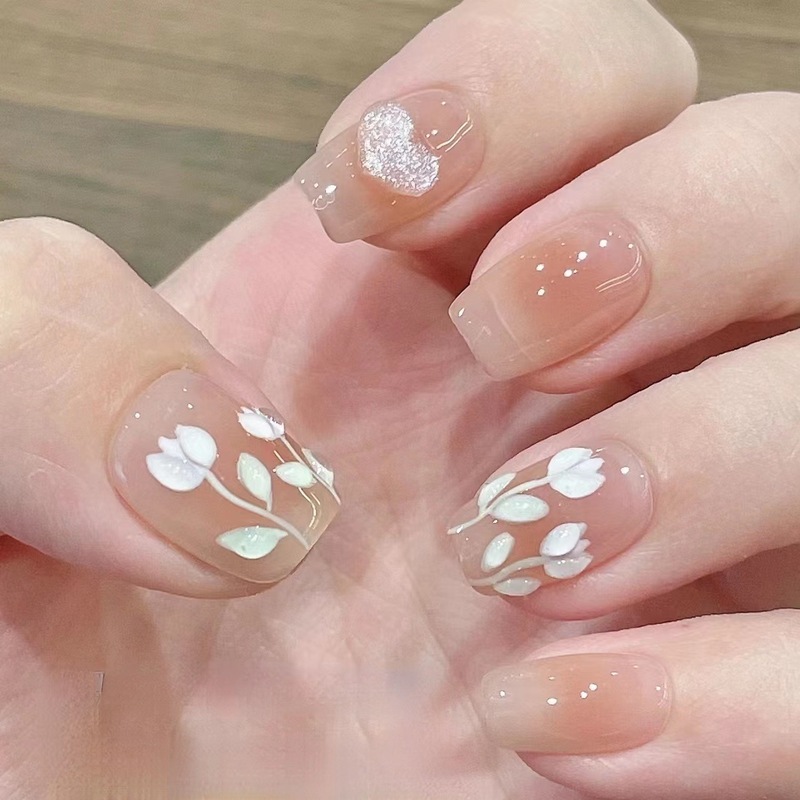 Purely handmade phototherapy wearable nail pattern vision hand-painted tulip tender blush manicure wearable nail finished product wholesale