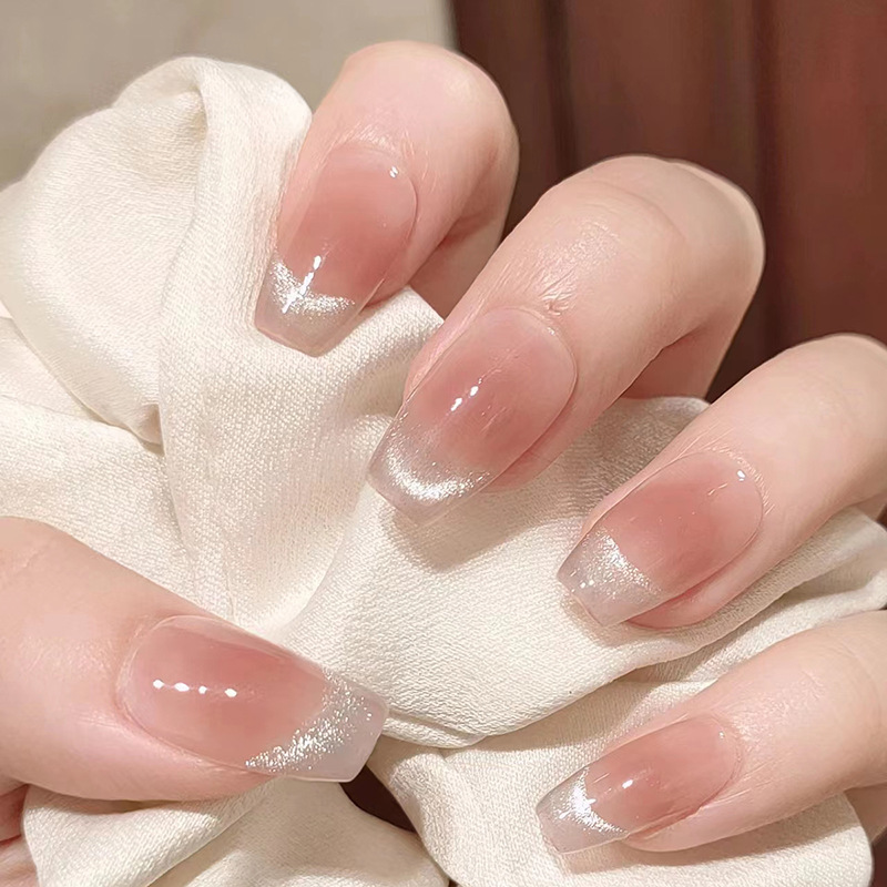 Smiling cat-eye wearable nails removable nail patches nail patches blush gradient nail patches ballet nails 24 pieces