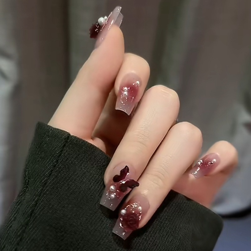 Purely handmade phototherapy wearable nail patches, black plum sauce fake nails, wholesale finished products, reusable blush nail patches