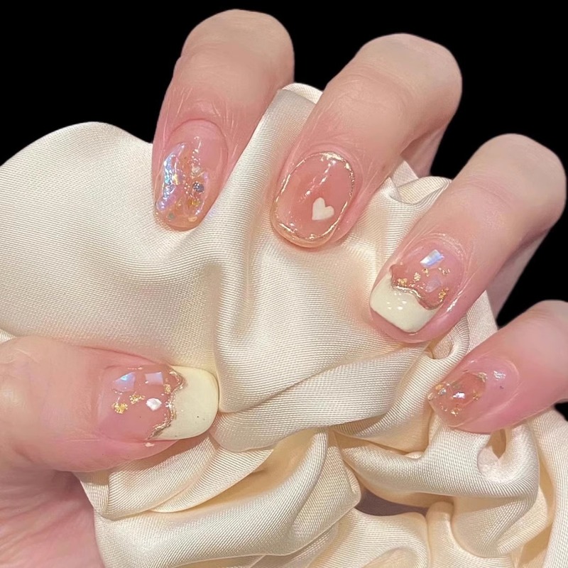 Handmade Nails Dopamine Heart-Thrilling Vanilla Cream Ice Cream Short Blush Love Sweet Bridal Nails