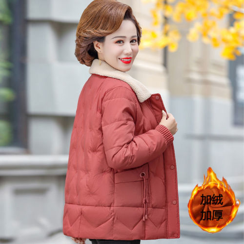 Mother's winter coat new style middle-aged and elderly down jacket short style middle-aged women's autumn and winter plus velvet thickened cotton-padded jacket