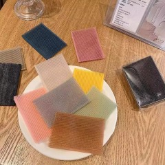 Internet celebrity girl bangs stickers to stick to broken hair, magic stickers for hair on the top of the head, magic stickers for lazy people to organize their hair.