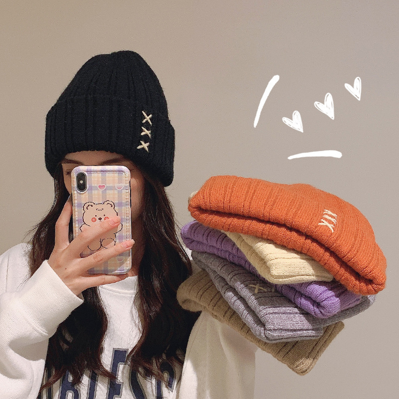 Ins Internet celebrity hat women's autumn and winter versatile Korean thickened warm ear protection cute knitted woolen hat women's Korean style trend