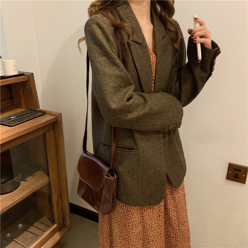 Real photo real price Korean retro loose wool fabric Lapel suit coat collar Floral Dress