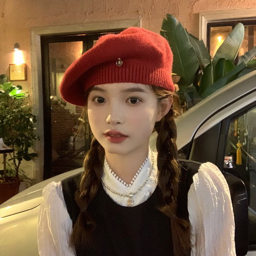[Zhirou] Red knitted beret hat for women in autumn and winter, large head circumference, face-showing, small versatile painter hat