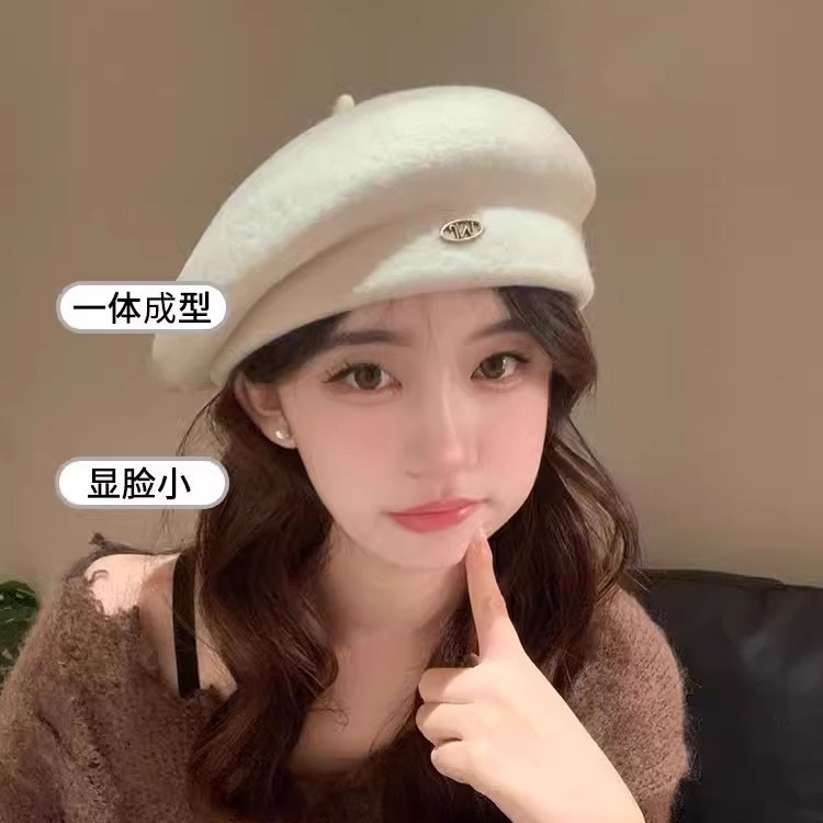 Korean winter hat woolen beret big head circumference showing face little versatile painter hat fashionable warm and cold hat for women