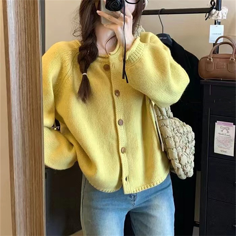 Rolled round neck knitted cardigan chic top for women autumn and winter 2024 new Korean style loose lazy style sweater jacket