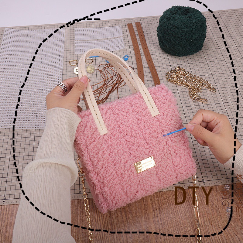 Douyin's same do-it-yourself mesh woven bag DIY homemade plush women's bag Fashion retro portable shoulder bag