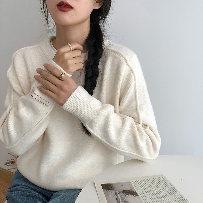 Small loose retro Japanese sweater women's autumn and winter wear armband high-end European soft waxy sweater top