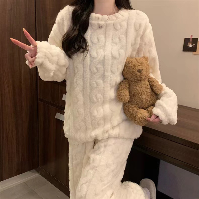 Autumn and winter new style plus velvet and thickened flannel pajamas for women, lazy style, loose long-sleeved trousers, women's home wear set