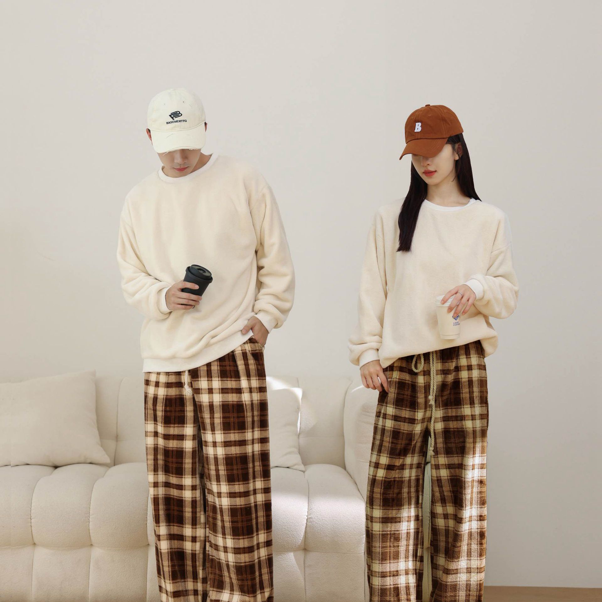 New autumn and winter couple pajamas double-sided velvet round neck pullover men's large size women's thickened coral velvet warm home clothes