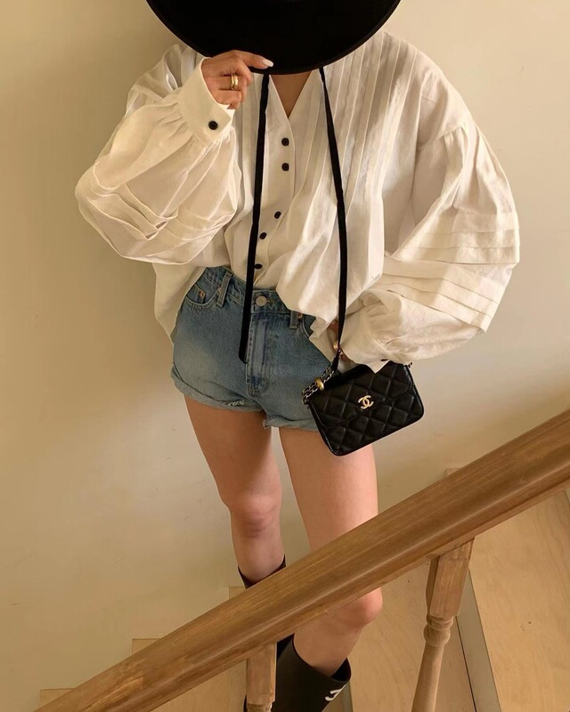 Korean summer French style lazy style V-neck pleated design loose casual versatile puff sleeve shirt top